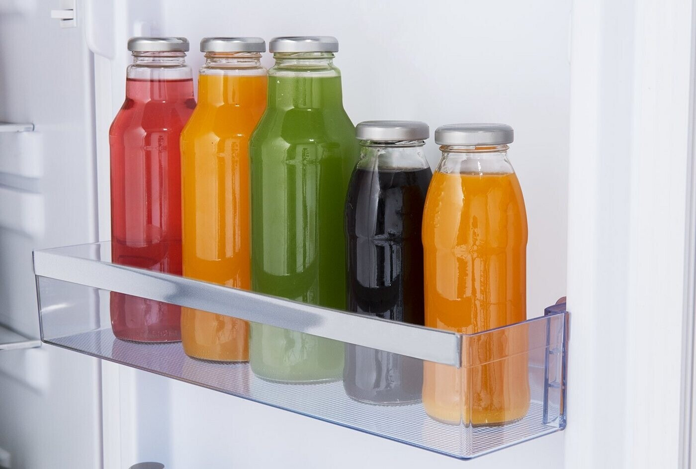 Amica Retro-Kühlschrank mit Gefrierfach - KSR 364 150 R – Bild 11